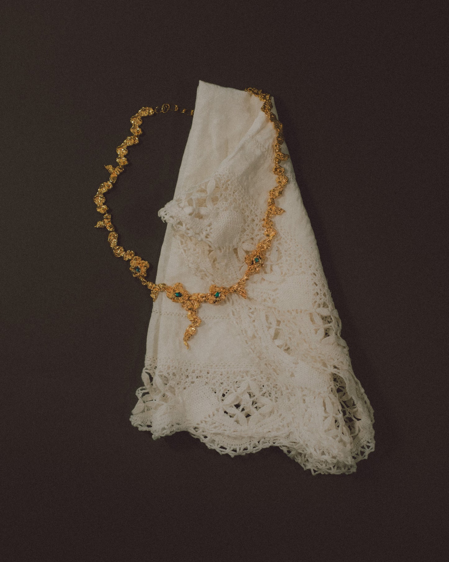 Colar Raízes - Peça Única